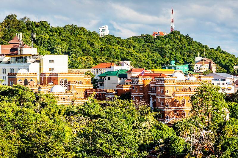 The Rizin Hotel Pattaya Eksteriør billede